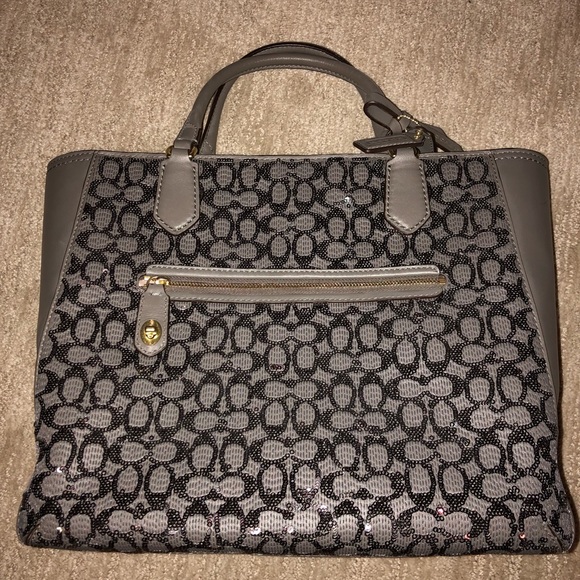 Coach Bag - Picture 4 of 6